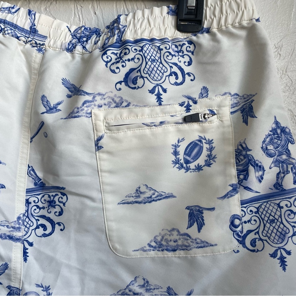 UNDEFEATED SS23 Casual Summer Shorts Size XL - Picture 6 of 7
